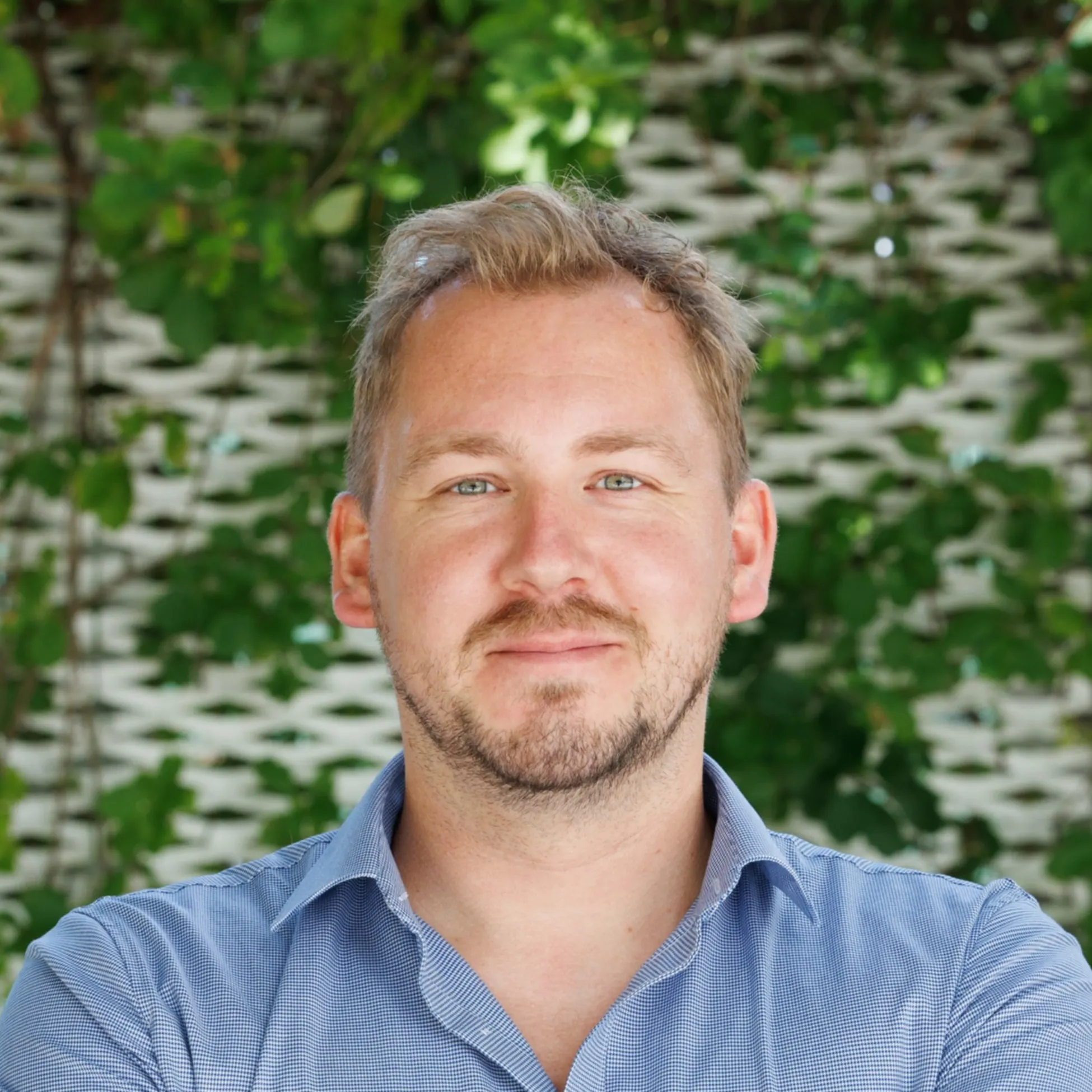 Dr. Sebastian Theilenberg